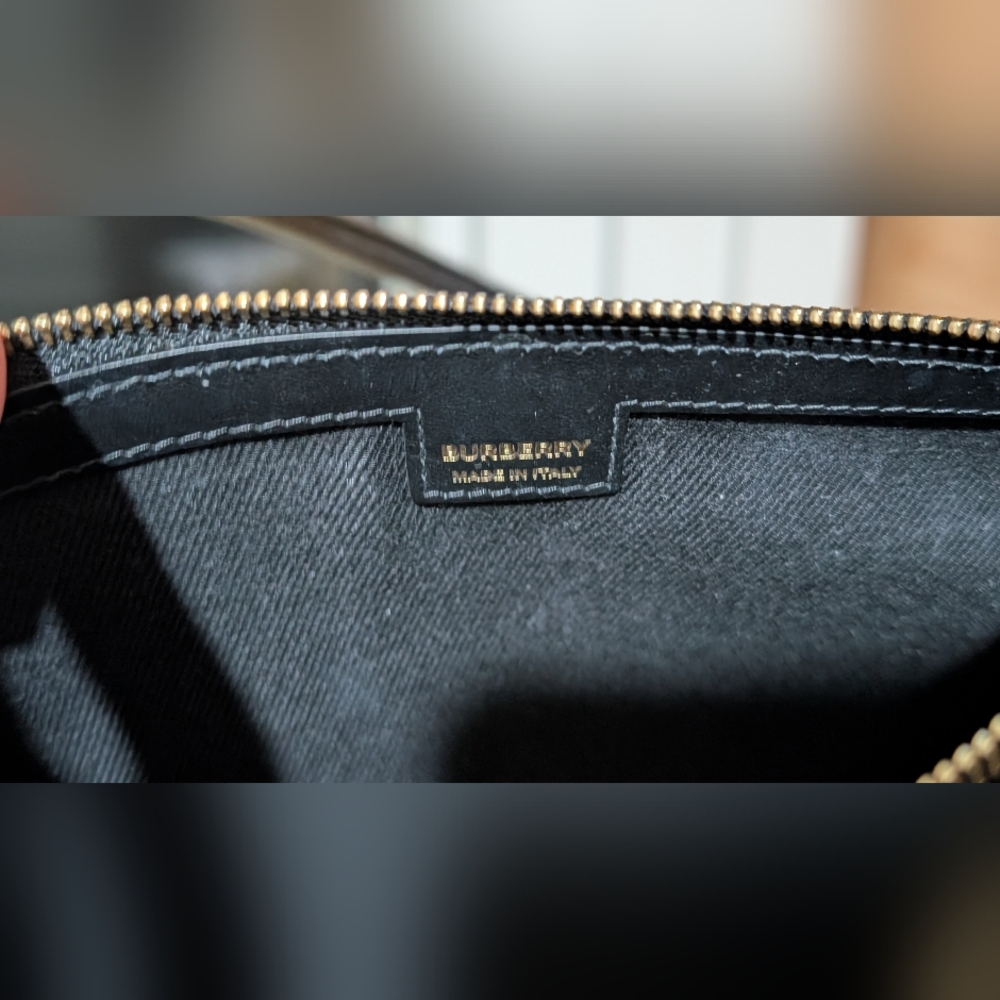 Burberry Vintage Check Calfskin Olympia Pouch - Picture 8 of 12